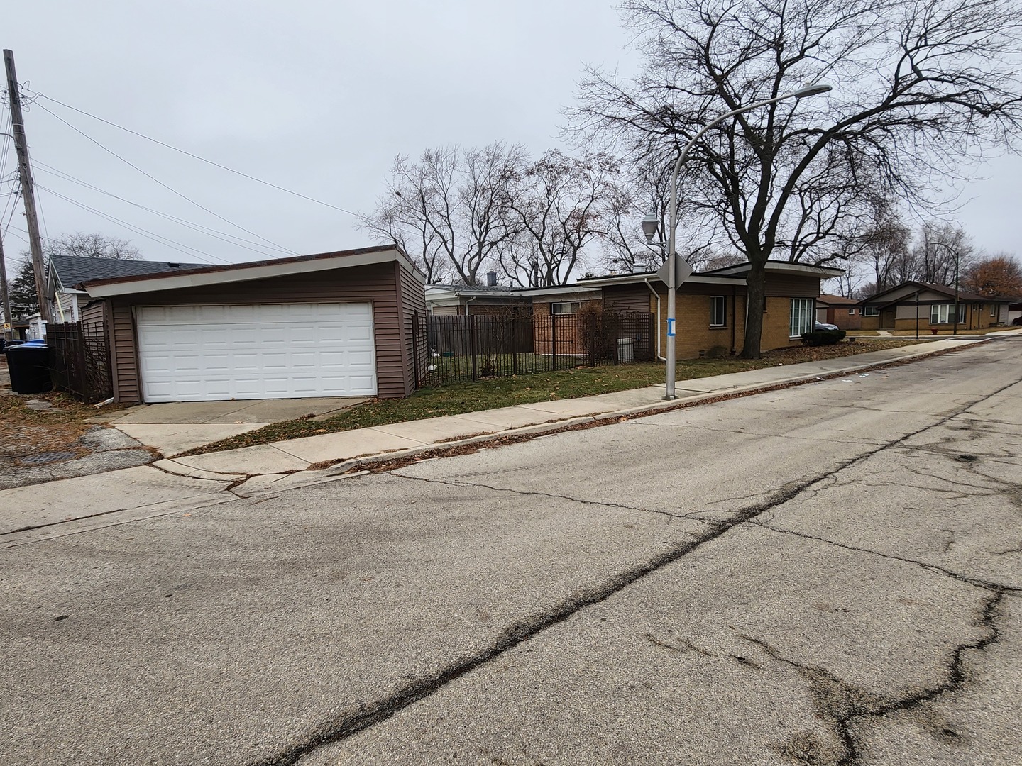 3029 West 83rd Place Chicago IL 60652