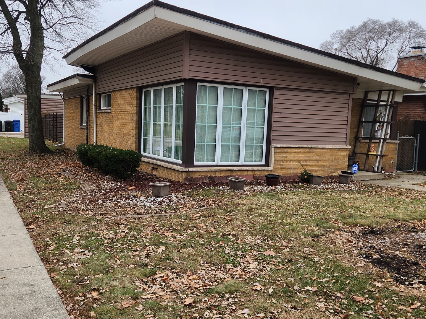 3029 West 83rd Place Chicago IL 60652