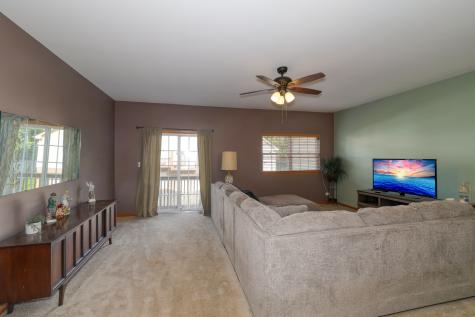 653 East Willow Street Elburn IL 60119