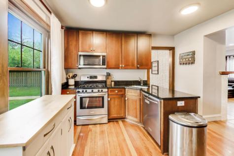602 Vine Avenue Highland Park IL 60035