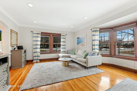 602 Vine Avenue Highland Park IL 60035
