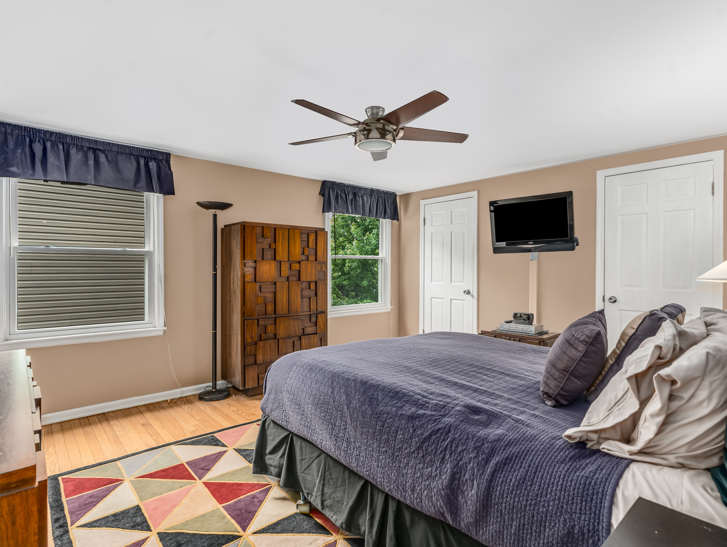 1813 Clyde Drive Naperville IL 60565