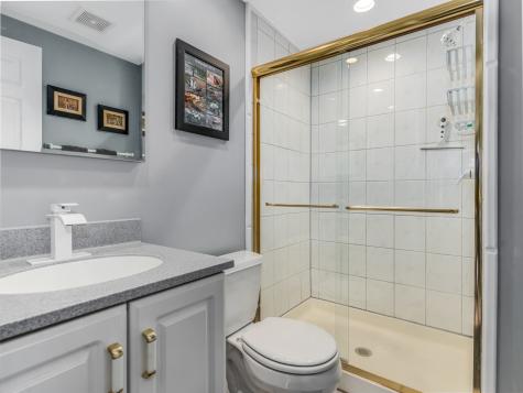 1813 Clyde Drive Naperville IL 60565