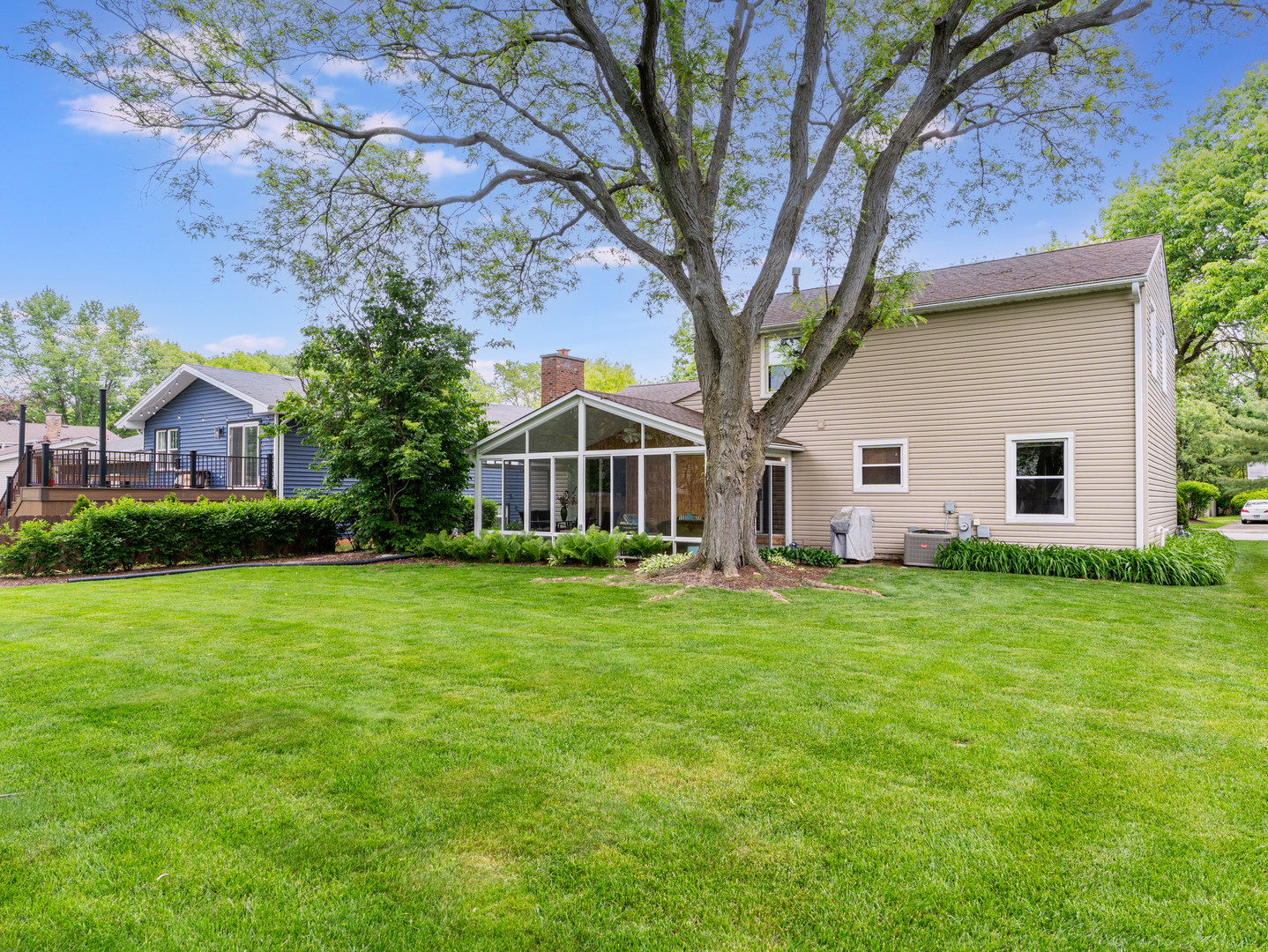 1813 Clyde Drive Naperville IL 60565
