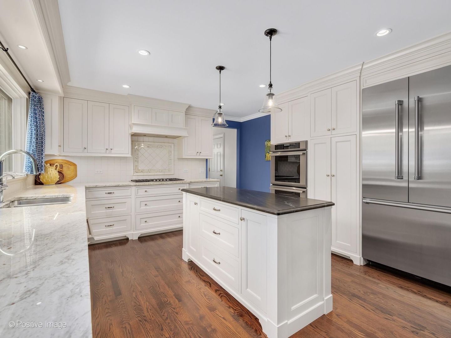 130 Naperville Road Clarendon Hills IL 60514