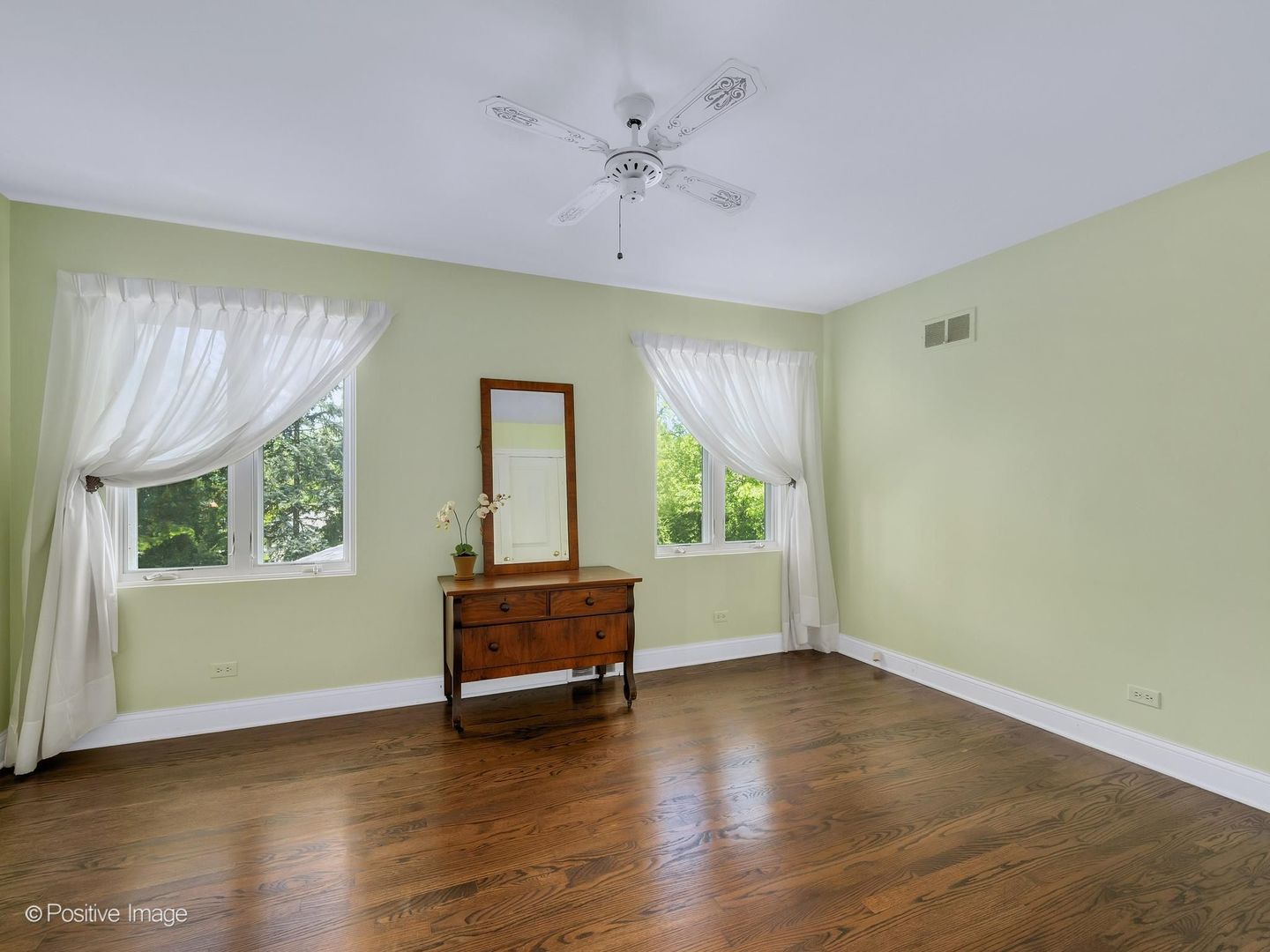 130 Naperville Road Clarendon Hills IL 60514