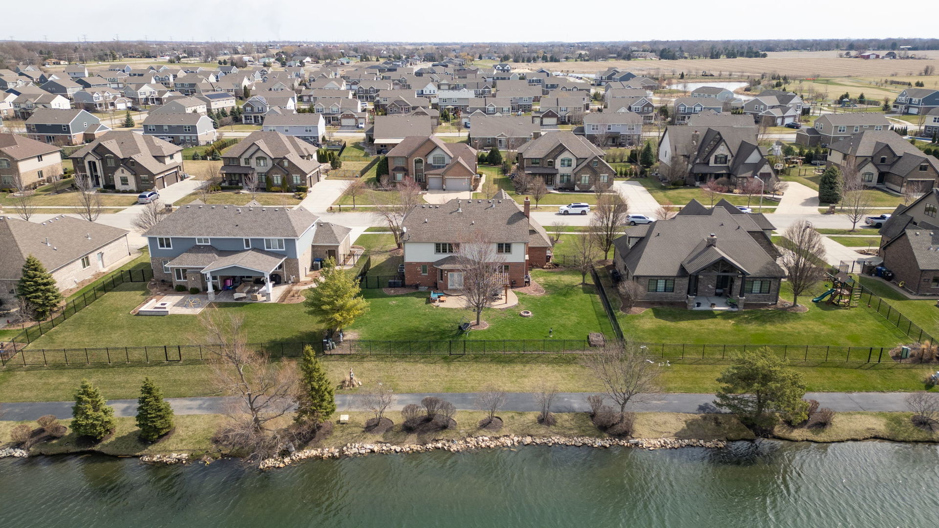 2067 Edgeview Drive New Lenox IL 60451