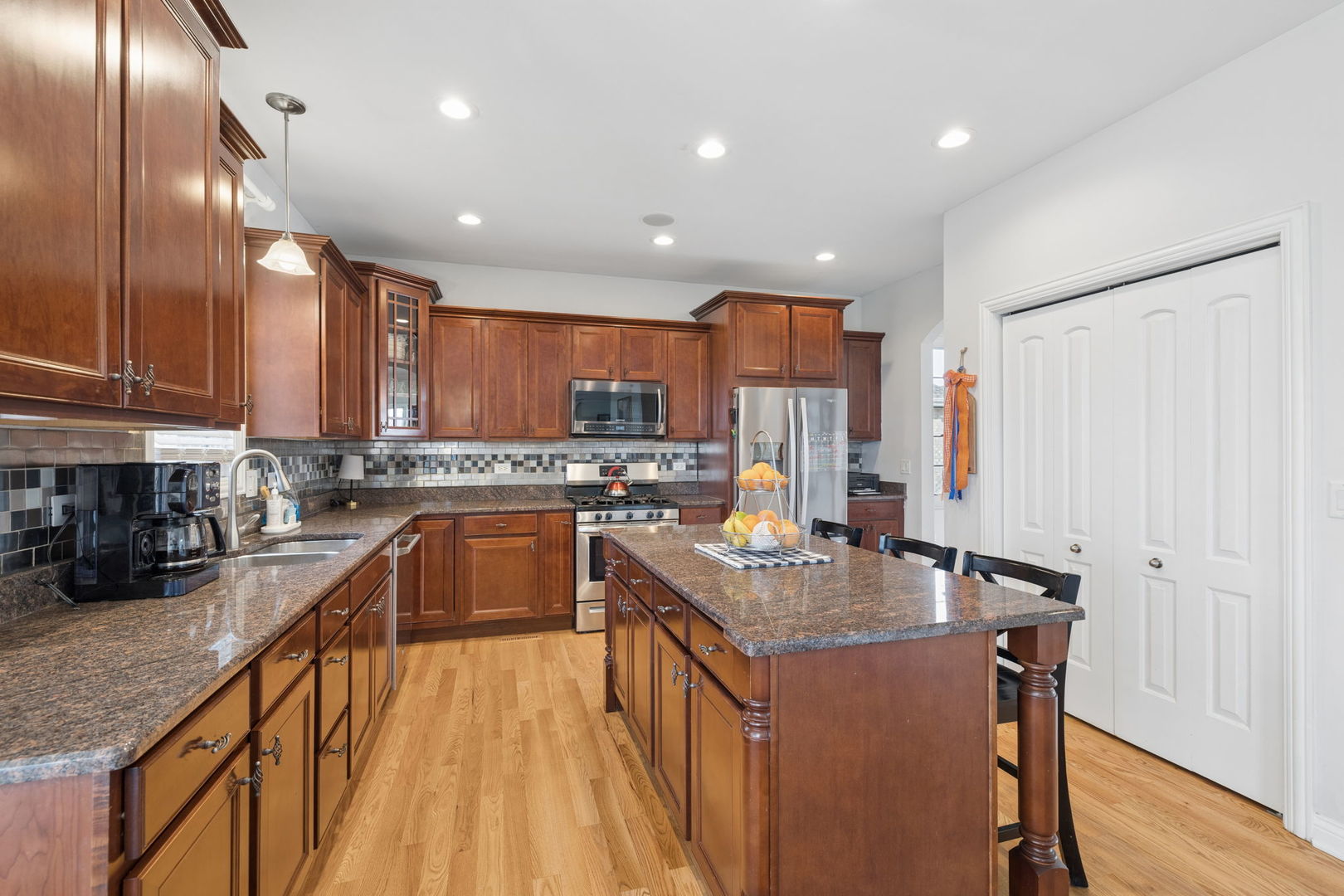 2067 Edgeview Drive New Lenox IL 60451