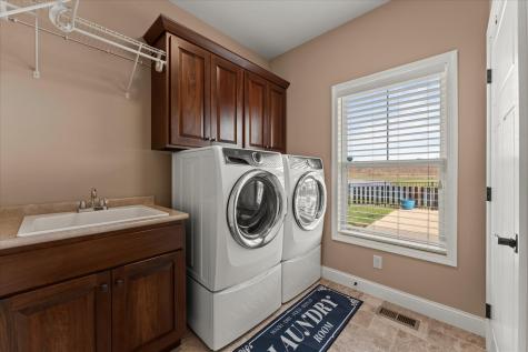1210 Farm Lake Drive Mahomet IL 61853