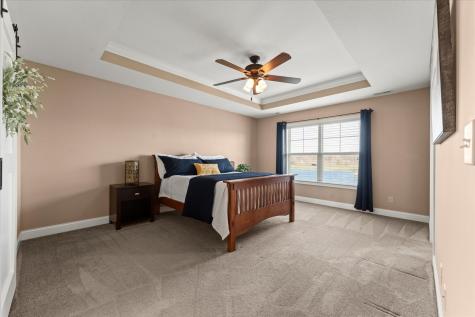 1210 Farm Lake Drive Mahomet IL 61853