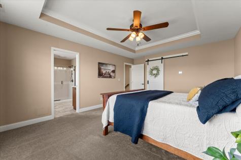 1210 Farm Lake Drive Mahomet IL 61853
