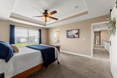 1210 Farm Lake Drive Mahomet IL 61853