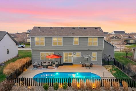 1210 Farm Lake Drive Mahomet IL 61853
