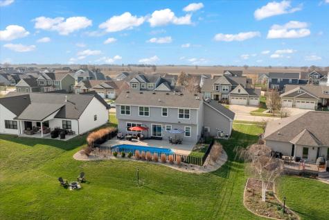 1210 Farm Lake Drive Mahomet IL 61853