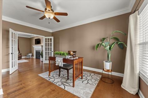 1210 Farm Lake Drive Mahomet IL 61853