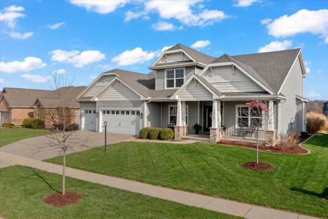 1210 Farm Lake Drive Mahomet IL 61853
