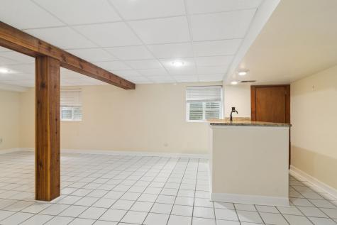 15 Nottingham Drive Lincolnshire IL 60069