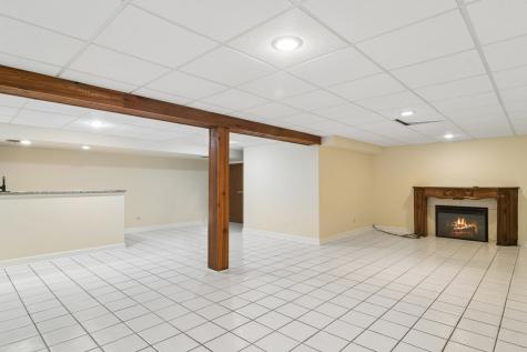 15 Nottingham Drive Lincolnshire IL 60069