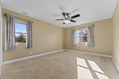 5533 Lincoln Avenue Morton Grove IL 60053