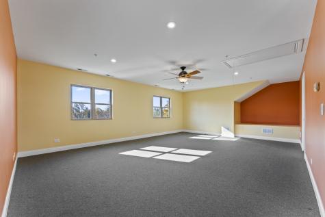 5533 Lincoln Avenue Morton Grove IL 60053