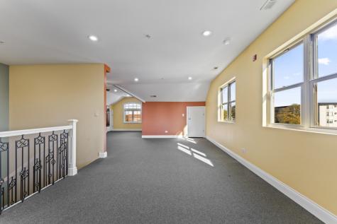 5533 Lincoln Avenue Morton Grove IL 60053