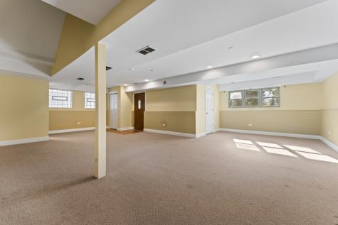 5533 Lincoln Avenue Morton Grove IL 60053