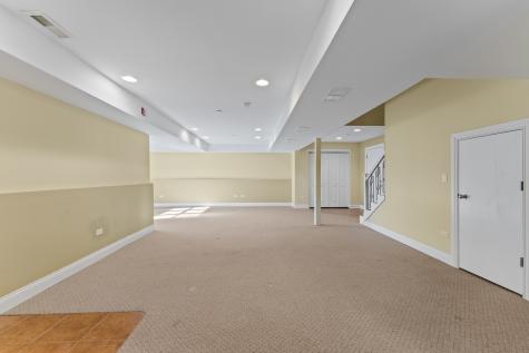 5533 Lincoln Avenue Morton Grove IL 60053