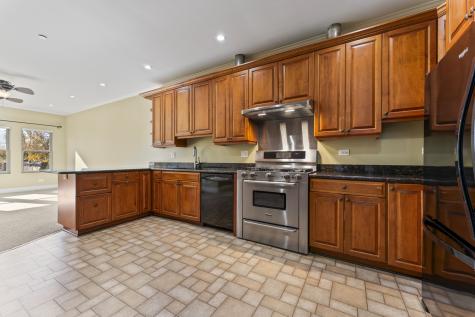 5533 Lincoln Avenue Morton Grove IL 60053