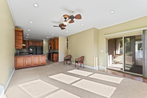 5533 Lincoln Avenue Morton Grove IL 60053