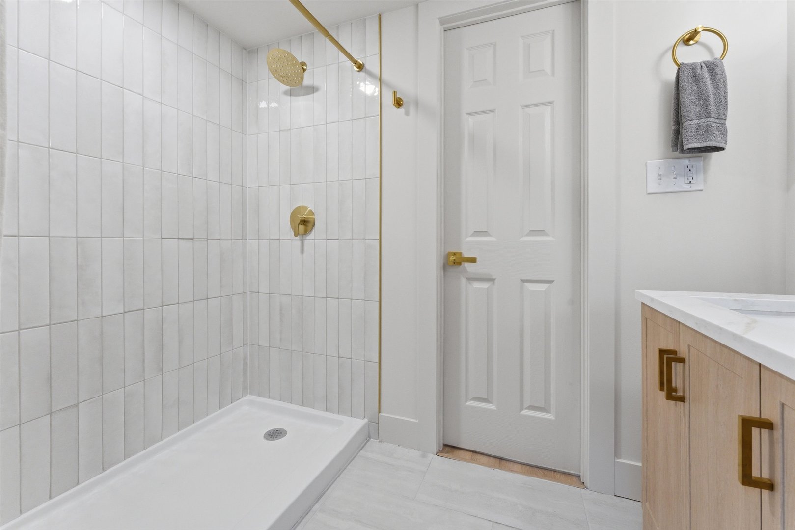 11635 South Bishop Street Chicago IL 60643