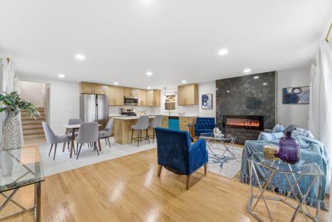 11635 South Bishop Street Chicago IL 60643