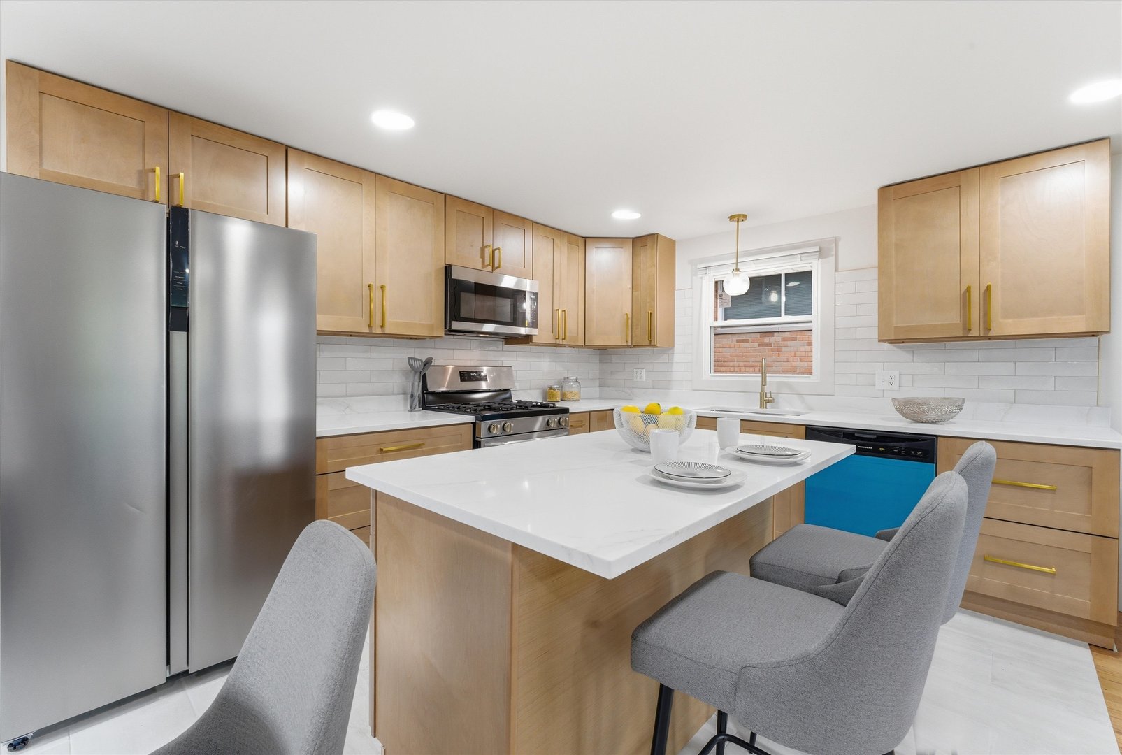 11635 South Bishop Street Chicago IL 60643