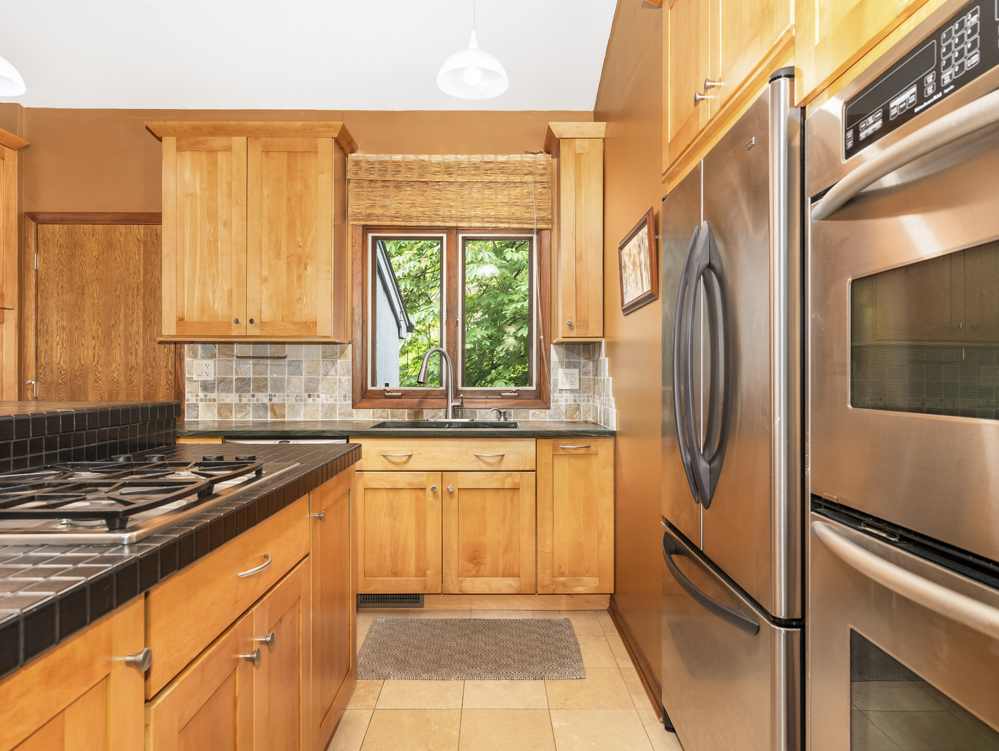 1925 Pine Road Lisle IL 60532