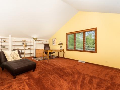 1925 Pine Road Lisle IL 60532