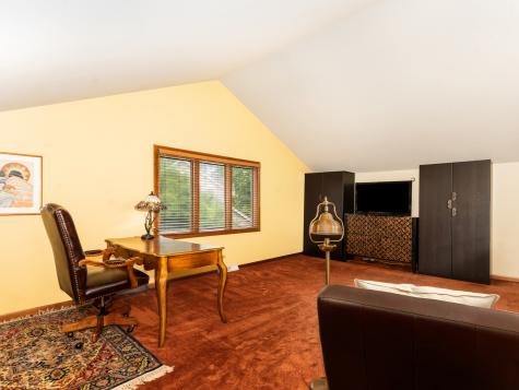 1925 Pine Road Lisle IL 60532