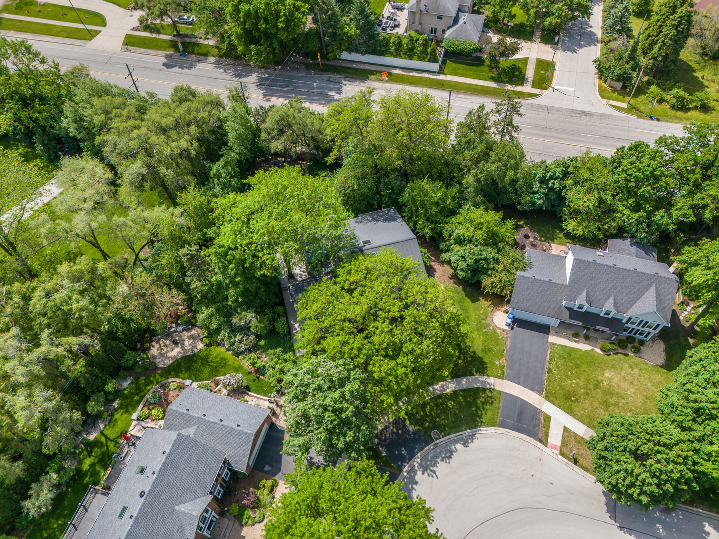 1925 Pine Road Lisle IL 60532