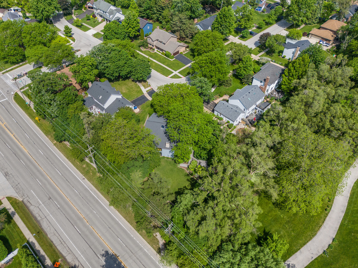 1925 Pine Road Lisle IL 60532