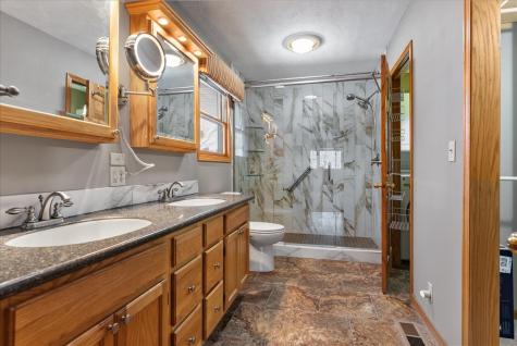 605 Morningside Drive Chenoa IL 61726