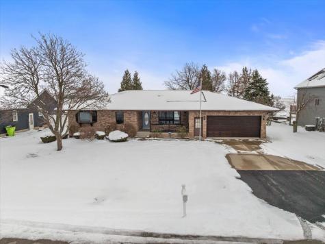 605 Morningside Drive Chenoa IL 61726