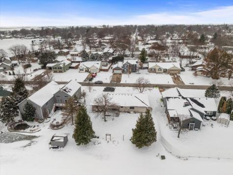 605 Morningside Drive Chenoa IL 61726
