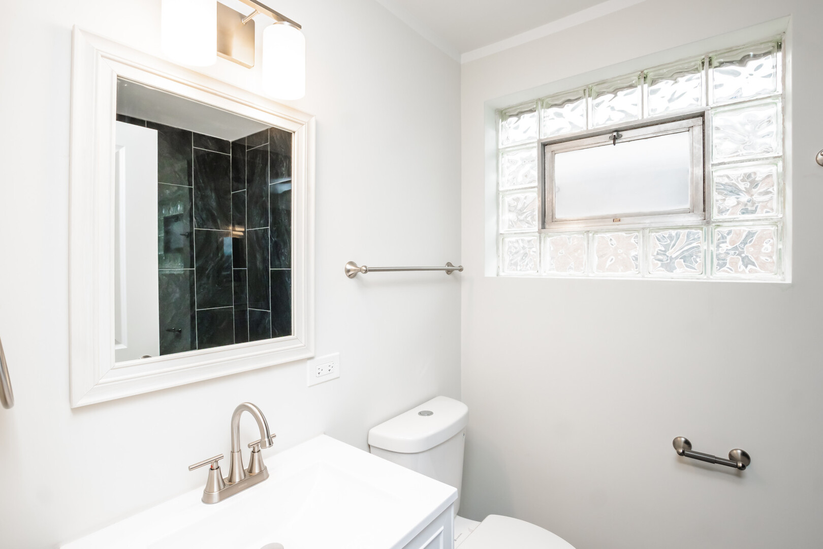 9314 South Vincennes Avenue Chicago IL 60620