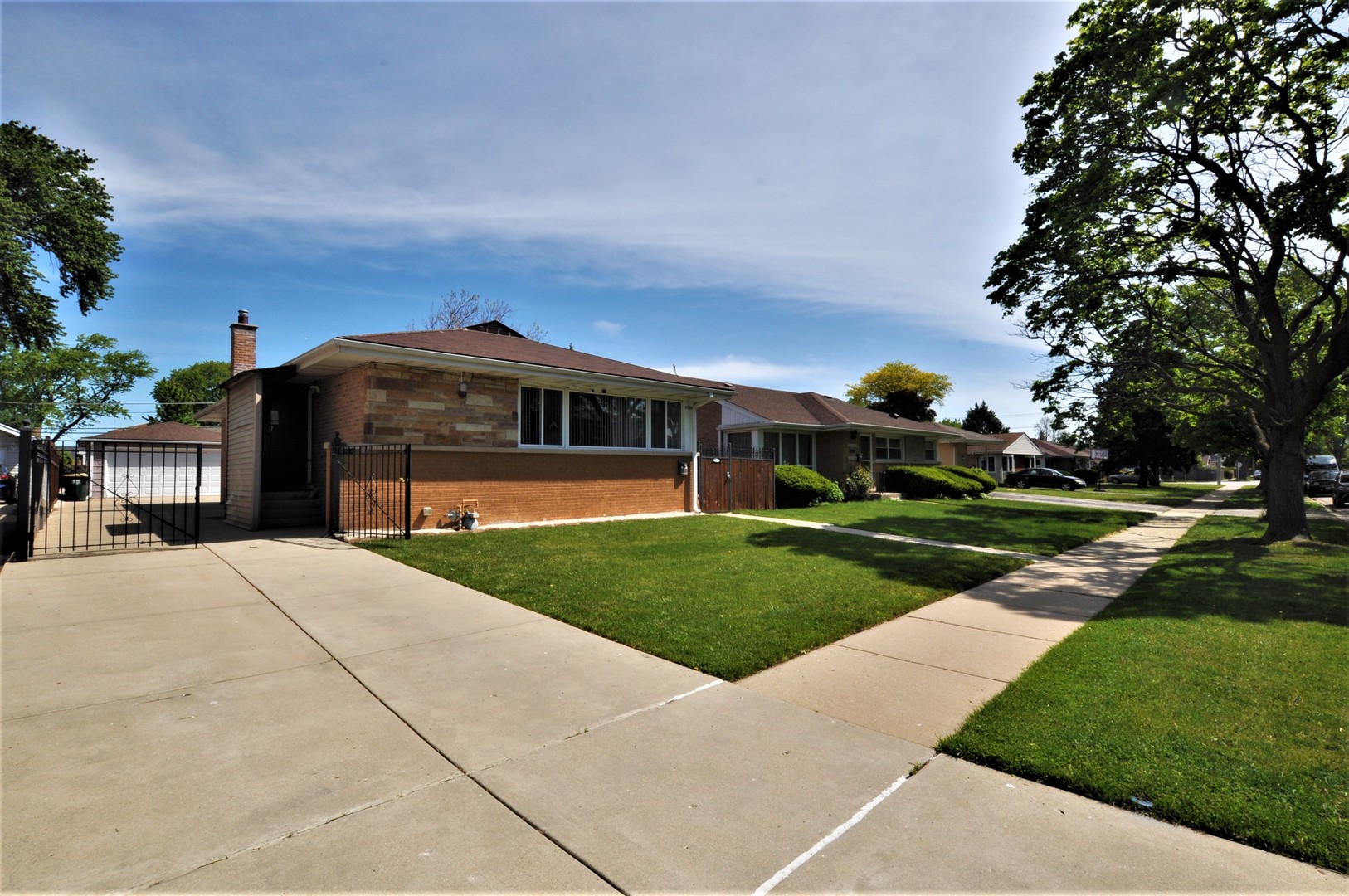 7226 West Conrad Avenue Niles IL 60714