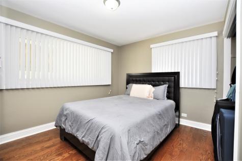 7226 West Conrad Avenue Niles IL 60714
