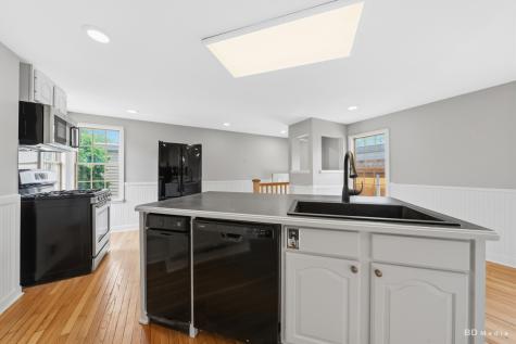 10428 South Springfield Avenue Chicago IL 60655