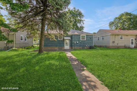 17948 Wentworth Avenue Lansing IL 60438