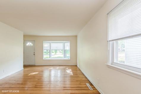 17948 Wentworth Avenue Lansing IL 60438
