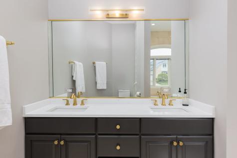 7 Loblolly Court Lemont IL 60439
