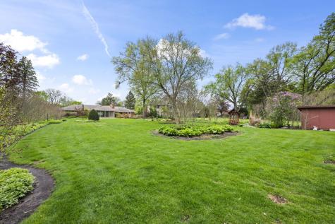 412 West Camp Mcdonald Road Prospect Heights IL 60070