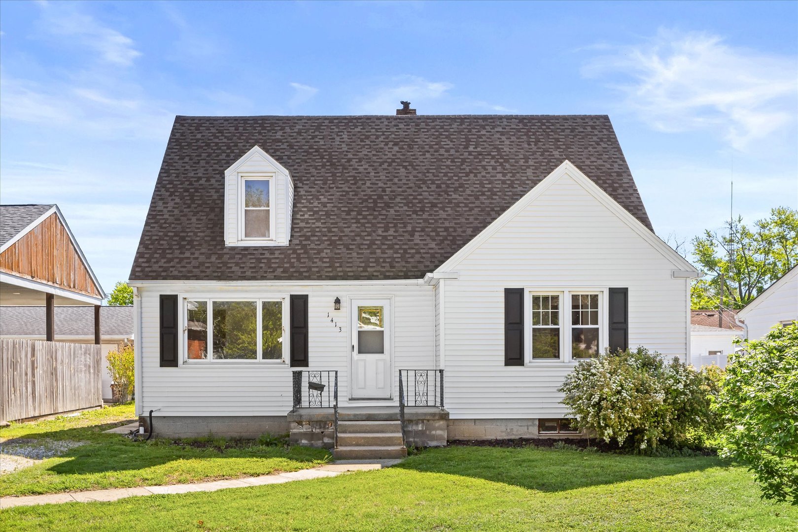 1413 South Monroe Street Streator IL 61364