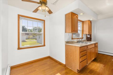 1413 South Monroe Street Streator IL 61364